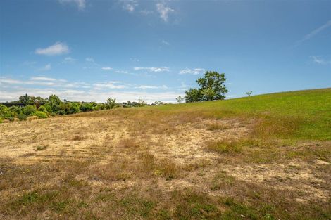 Photo of property in 17 Deck Road, Tasman, 7173