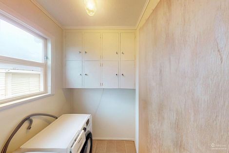 Photo of property in 2 Balmoral Crescent, Springvale, Whanganui, 4501
