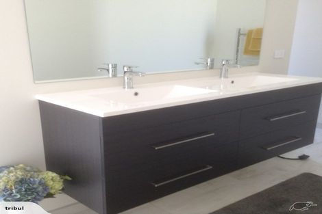 Photo of property in 3 Tupare Place, Highlands Park, New Plymouth, 4312