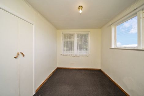 Photo of property in 3 Mcguire Street, Hawera, 4610