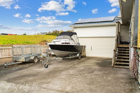 Photo of property in 30 Settlement Road, Kaiwaka, 0573