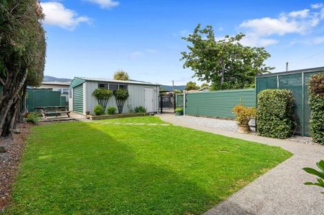 Photo of property in 2 Devon Street, Stoke, Nelson, 7011