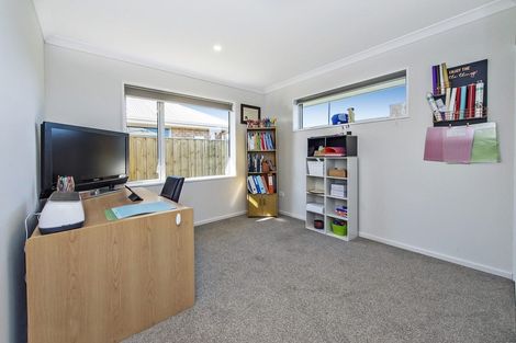 Photo of property in 18 Mclenaghan Road, Rolleston, 7614