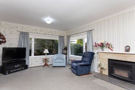 Photo of property in 29 Guy Street, Dannevirke, 4930