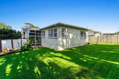 Photo of property in 60 Sylvia Road, Hillcrest, Auckland, 0627