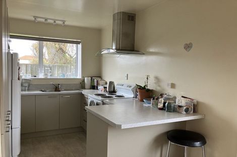 Photo of property in 2/7 Dilworth Street, Riccarton, Christchurch, 8011