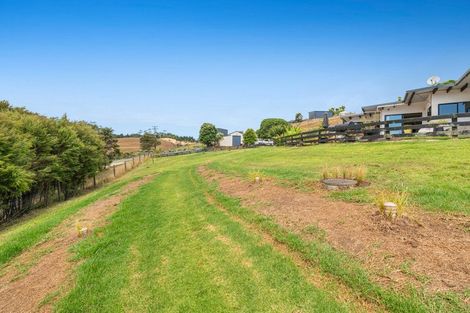 Photo of property in 436 Kanohi Road, Kaukapakapa, 0873