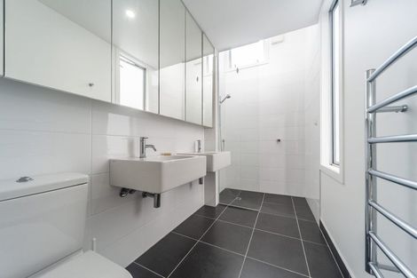 Photo of property in 2b Leslie Street, Wadestown, Wellington, 6012