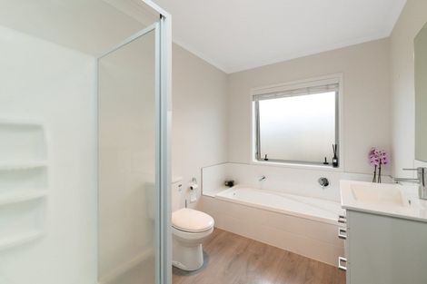 Photo of property in 4 Ruth Court, Papamoa Beach, Papamoa, 3118