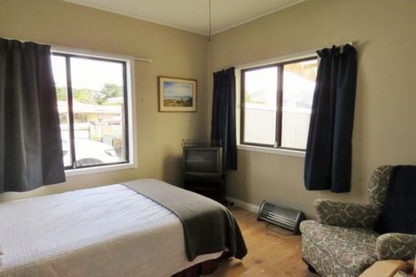 Photo of property in 8 Keppel Street, Porangahau, 4291