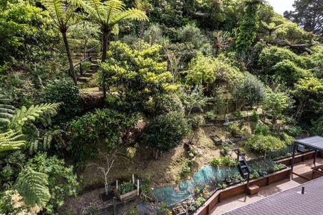 Photo of property in 52 Hathaway Avenue, Karori, Wellington, 6012