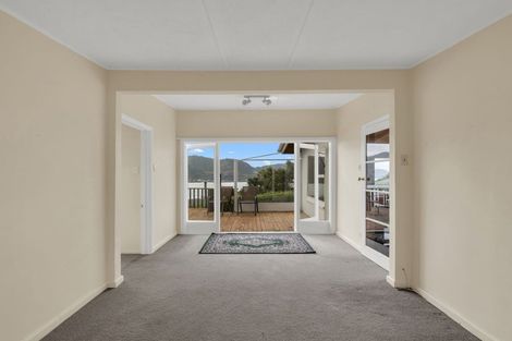 Photo of property in 41 Ranui Crescent, Diamond Harbour, Lyttelton, 8971