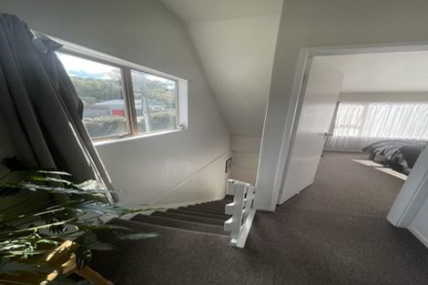 Photo of property in 133f1 Queens Drive, Lyall Bay, Wellington, 6022