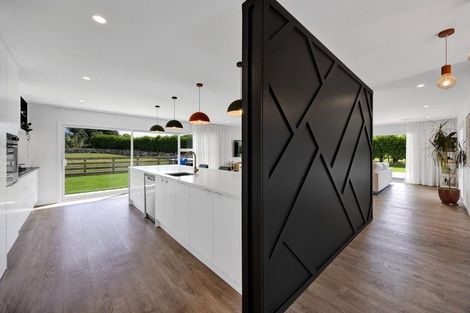 Photo of property in 423 Cardiff Road, Pembroke, Stratford, 4391