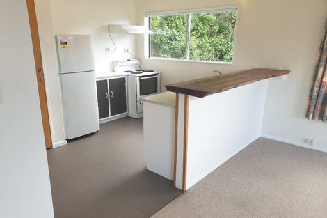 Photo of property in 5a Wye Street, Island Bay, Wellington, 6023