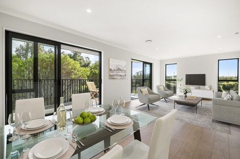 Photo of property in 8/7 Parapara Place, Albany, 0632