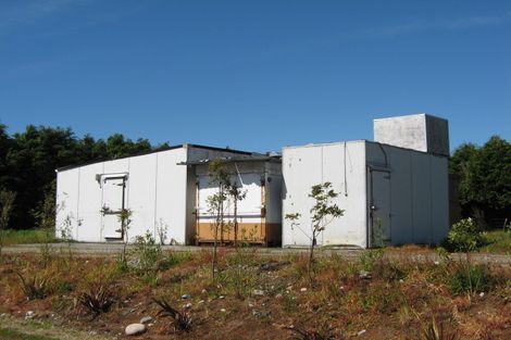 Photo of property in 45 Kew Road, Westport, 7825