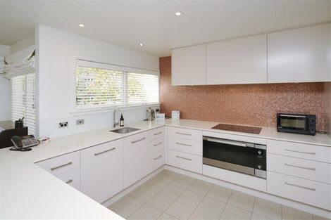 Photo of property in 127 Fendalton Road, Fendalton, Christchurch, 8014