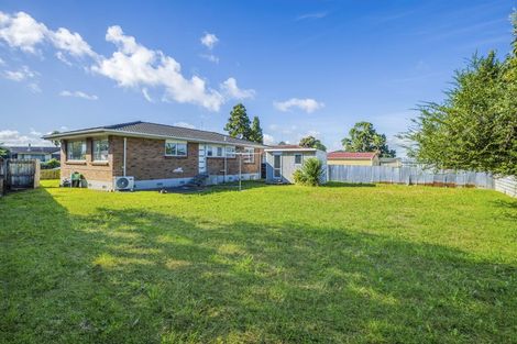 Photo of property in 23 John Walker Drive, Manurewa, Auckland, 2102