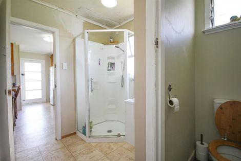 Photo of property in 266 Pahi Road, Pahi, Paparoa, 0571