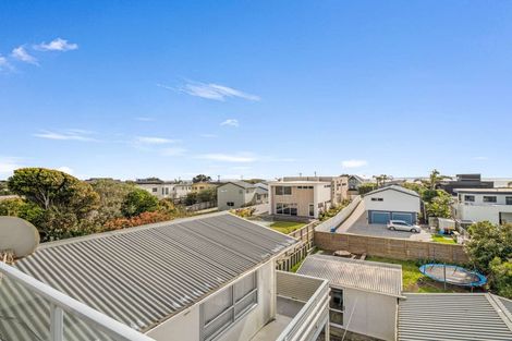 Photo of property in 1219 Papamoa Beach Road, Papamoa Beach, Papamoa, 3118