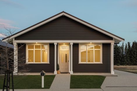 Photo of property in 105 Burdon Loop, Lake Hawea, 9382