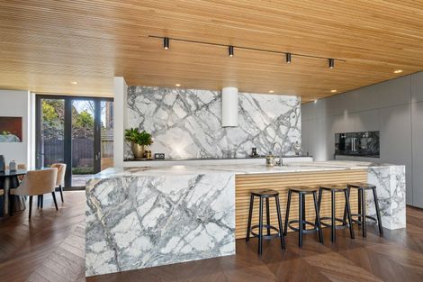 Photo of property in 48 Clissold Street, Merivale, Christchurch, 8014