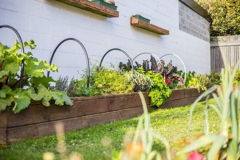 Photo of property in 39 Whitemans Road, Silverstream, Upper Hutt, 5019