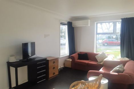 Photo of property in 2/2 Farnham Place, Ilam, Christchurch, 8041