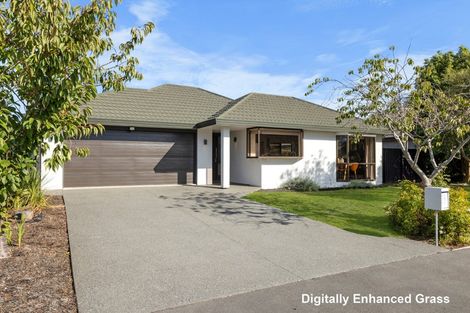Photo of property in 29 Anglesea Avenue, Parklands, Christchurch, 8083
