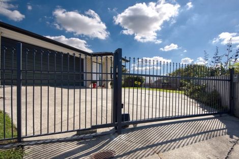 Photo of property in 9 Exotic Place, Massey, Auckland, 0614