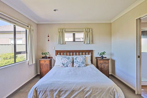 Photo of property in 14 Pinotage Drive, Greenmeadows, Napier, 4112