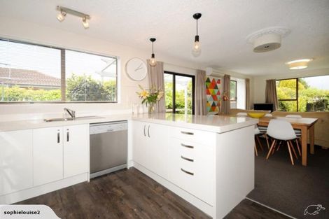 Photo of property in 24 Solway Avenue, Ilam, Christchurch, 8041
