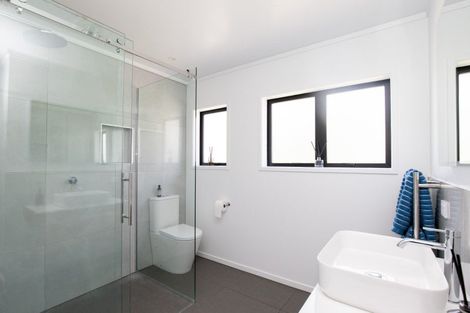Photo of property in 230 Central Road, Waitakaruru, Thames, 3576