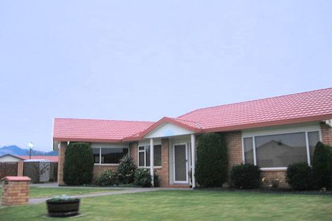 Photo of property in 14 Beaufort Place, Taradale, Napier, 4112