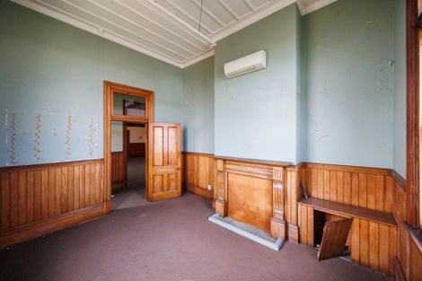 Photo of property in Feilding Courthouse, 91 Kimbolton Road, Feilding, 4702