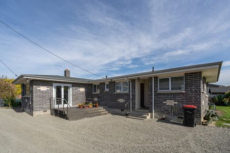 Photo of property in 53 Coutts Road, Gore, 9710