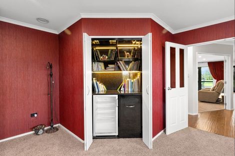 Photo of property in 11 Mckenzie Settlement Road, Kairanga, Palmerston North, 4475