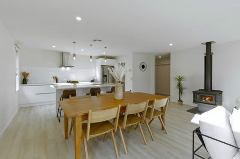 Photo of property in 12 Muster Road, Jacks Point, 9371