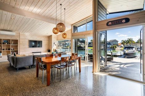 Photo of property in 527 Waterways Parade, Pauanui, Hikuai, 3579