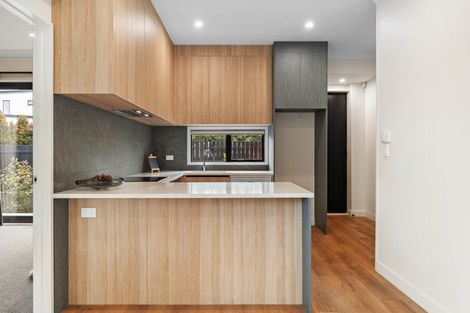 Photo of property in 44e Westgate Drive, Westgate, Auckland, 0614