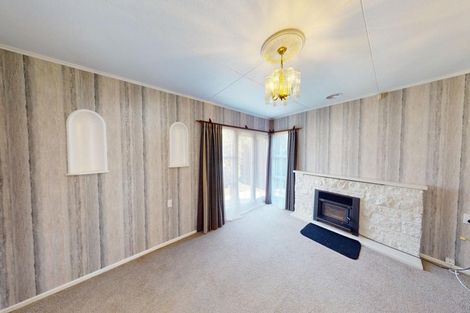 Photo of property in 19 Skerman Street, Marton, 4710