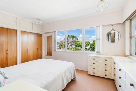Photo of property in 37 Clotworthy Crescent, Onerahi, Whangarei, 0110
