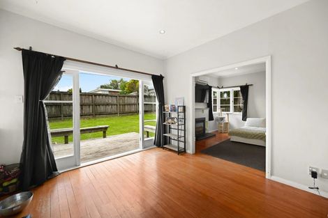 Photo of property in 36 Forest Lake Road, Forest Lake, Hamilton, 3200