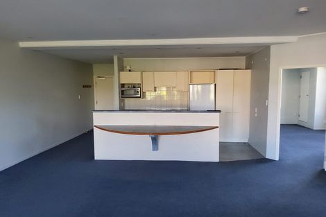 Photo of property in Grandstand Apartments, 37/80u Kent Terrace, Mount Victoria, Wellington, 6011