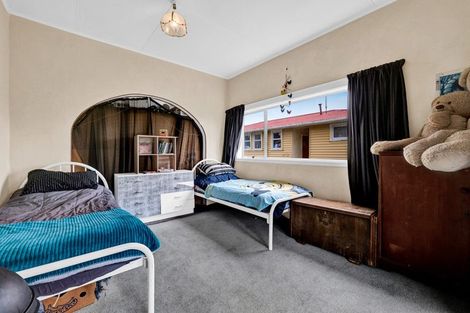 Photo of property in 288 South Road, Hawera, 4610