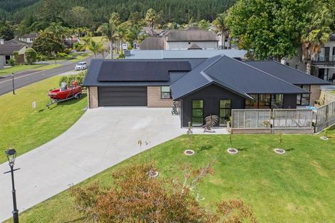 Photo of property in 37 Saint Andrews Drive, Pauanui, Hikuai, 3579