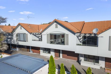 Photo of property in 3/48 Maunganui Road, Mount Maunganui, 3116