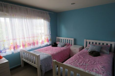 Photo of property in 21 Queen Street, Westport, 7825