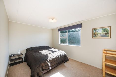 Photo of property in 24 Te Kiri Street, Himatangi Beach, Foxton, 4891